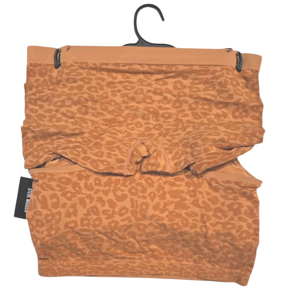 STEVE MADDEN 2 Piece Set Animal Leopard Print Cropped Cami Boy Short NWT Medium - Picture 8 of 10